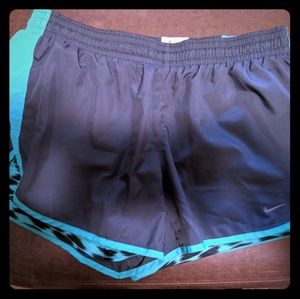 Nike Shorts "Norts"